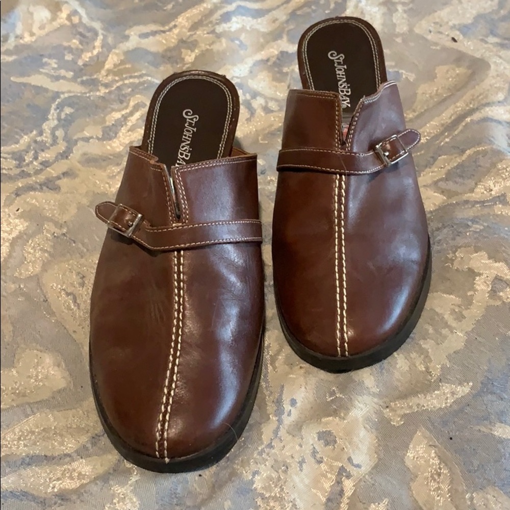 Brown leather clogs - Picture 6 of 6